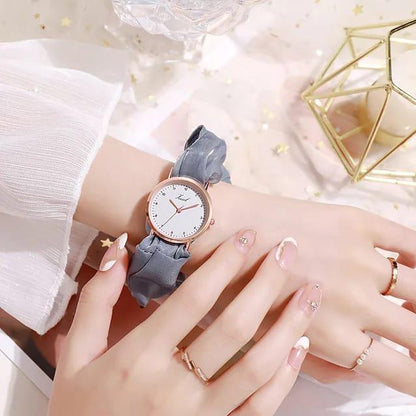 Stylish Women's Quartz Watch - 1 Pc Water Resistant Bracelet Timepiece