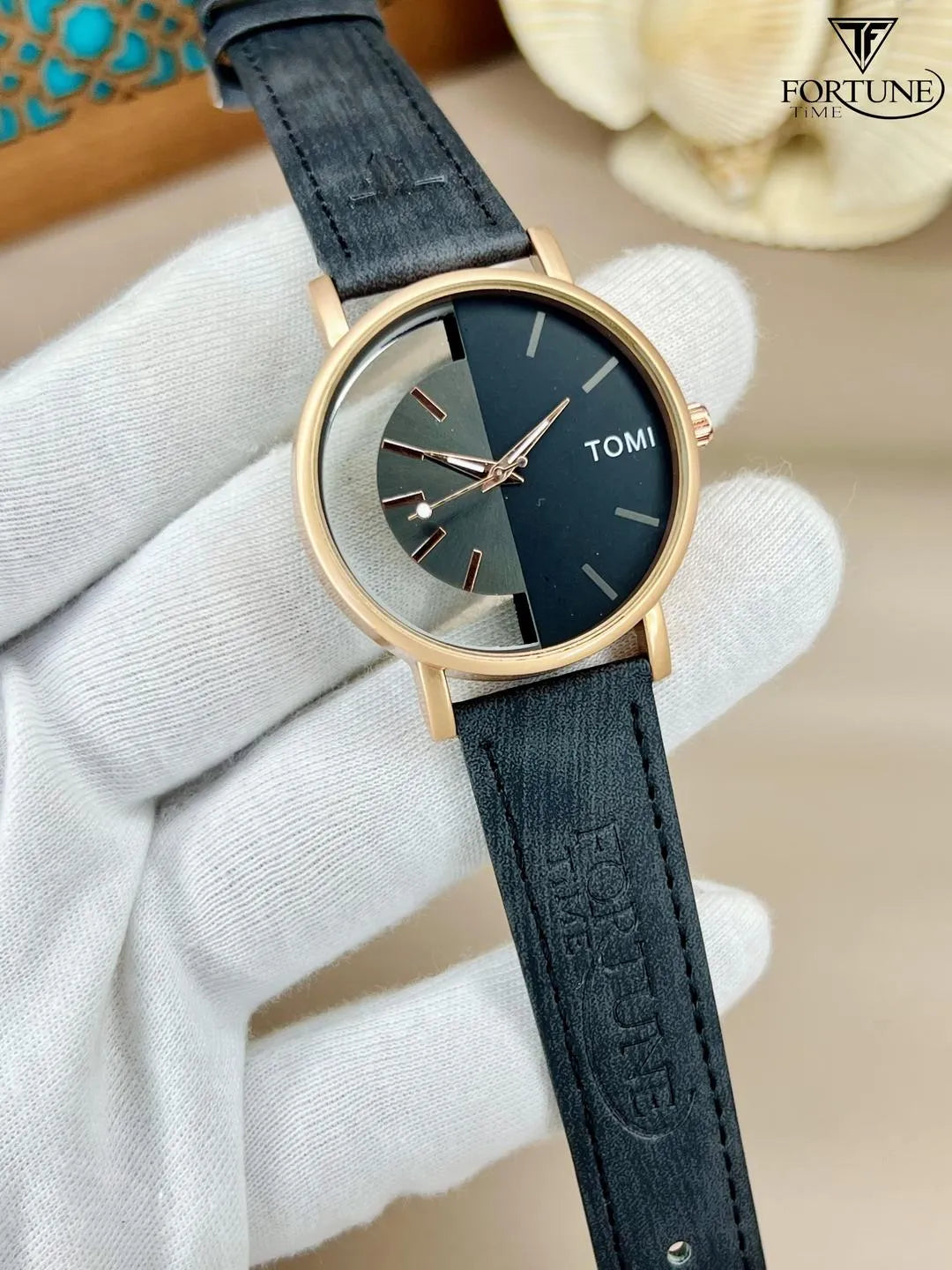 Men Multicolor PU Leather Strap Watch Round Dial Lightweight